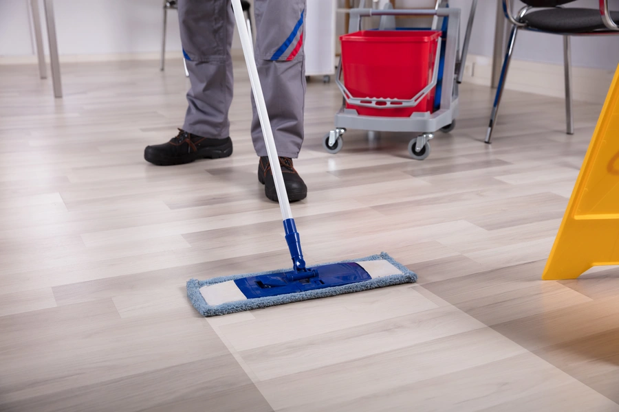 Floor Cleaning Tips For High Traffic Areas in Carson, CA Floor Cleaning Tips For High Traffic Areas in Carson, CA